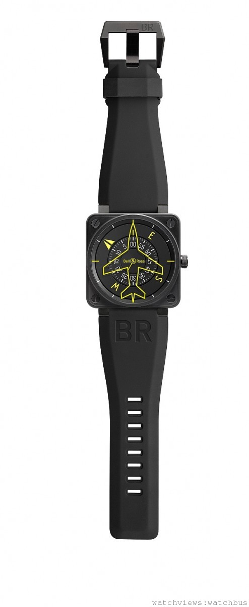 BR 01-92 HEADING INDICATOR(飛航指示器)，黑色PVD不銹鋼錶殼，直徑46mm， ETA 2892自動上鍊機芯，時、分、秒三個獨立的同軸面盤，有刻度的為小時與分鐘盤，至於中央黃色Bell&Ross標記面盤則代表秒。小時讀取以外錶盤的黃色雙三角型作指示，分鐘則以黃色機頭指示中間錶盤為準。而黃色飛機與簡易刻度則印刻在錶玻璃下方，藍寶石水晶玻璃，防水100公尺，橡膠錶帶與超耐磨帆布錶帶。