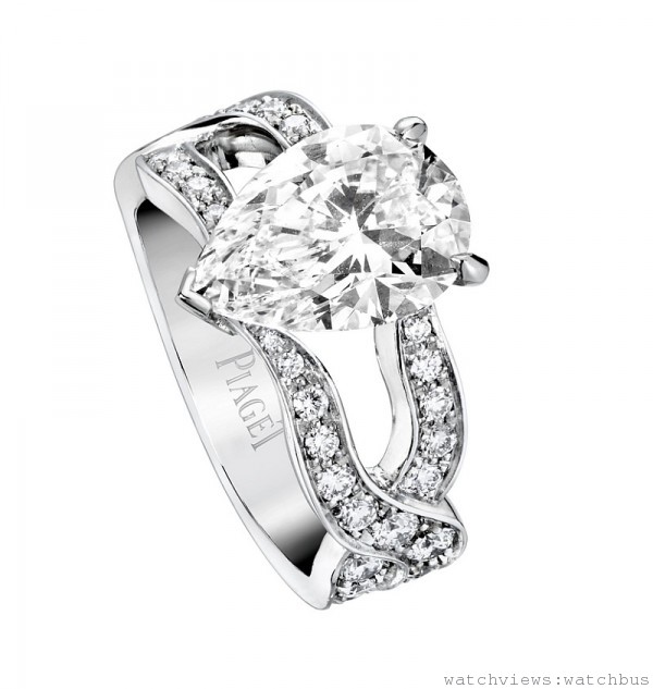 Couture Précieuse璀璨華裳系列18K白金指環，鑲飾50顆圓形美鑽（約0.8克拉），1顆梨形切割美鑽（約3.0克拉），Ref. G34UT600，台幣建議售價10,815,000。