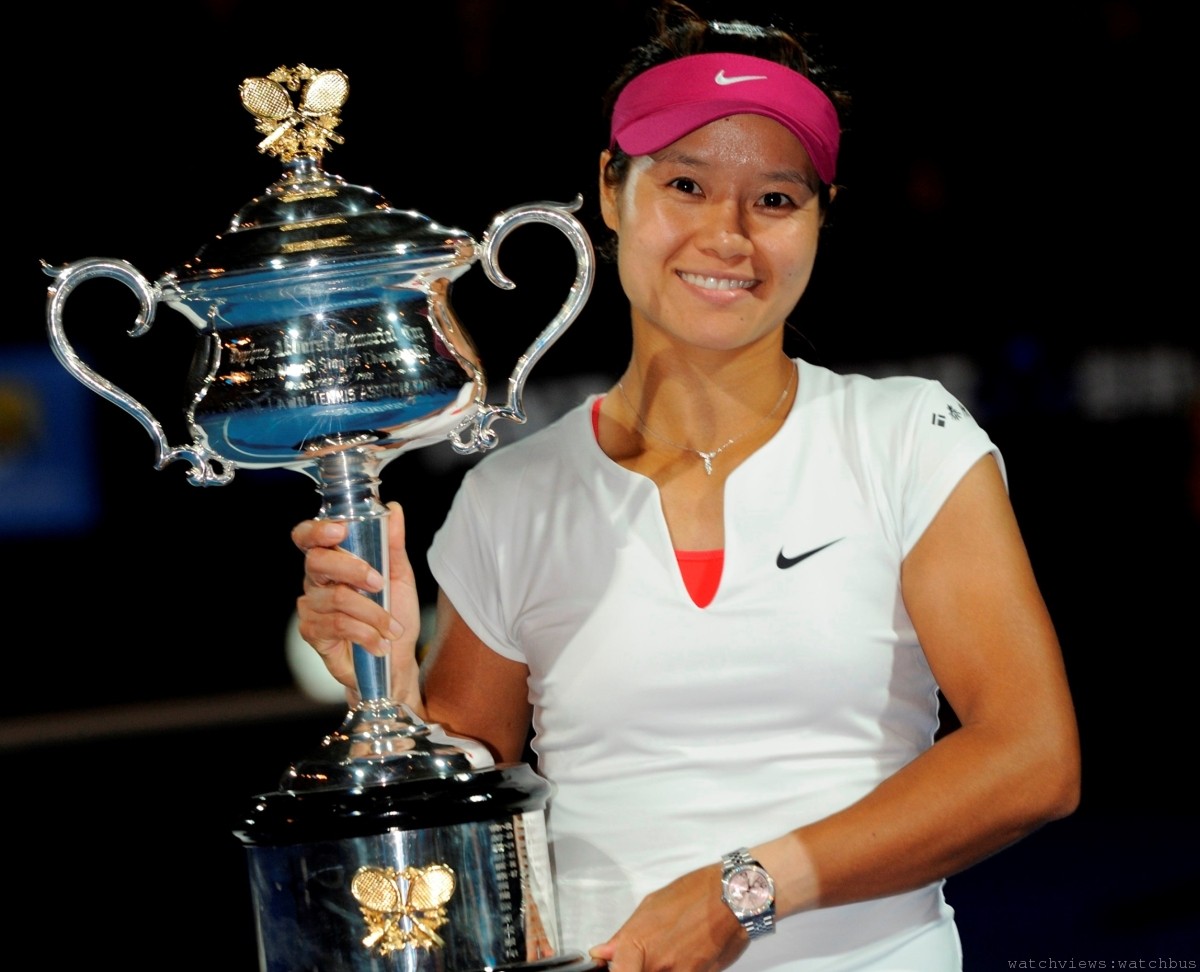 亚洲第一人 李娜正式入选国际网球名人堂|李娜_新浪新闻