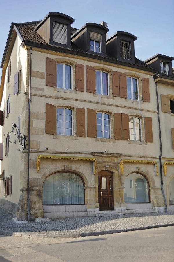  Louis Moinet錶廠位於在瑞士Neuchâtel納沙代爾州 的Saint-Blaise
