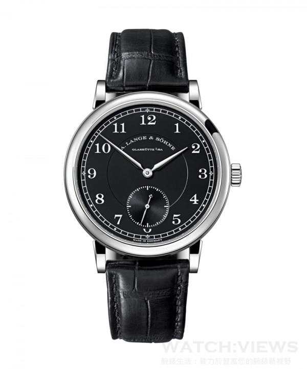 1815 “200th Anniversary F. A. Lange”鉑金腕錶，950鉑金錶殼，錶徑40毫米，時、分顯示及具備停秒裝置的小秒盤，L051.1型手上鍊機芯，動力儲能55小時。