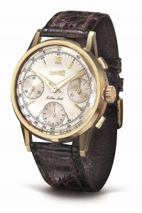 1950年：Extra-fort 系列腕錶獲得市場廣大迴響。