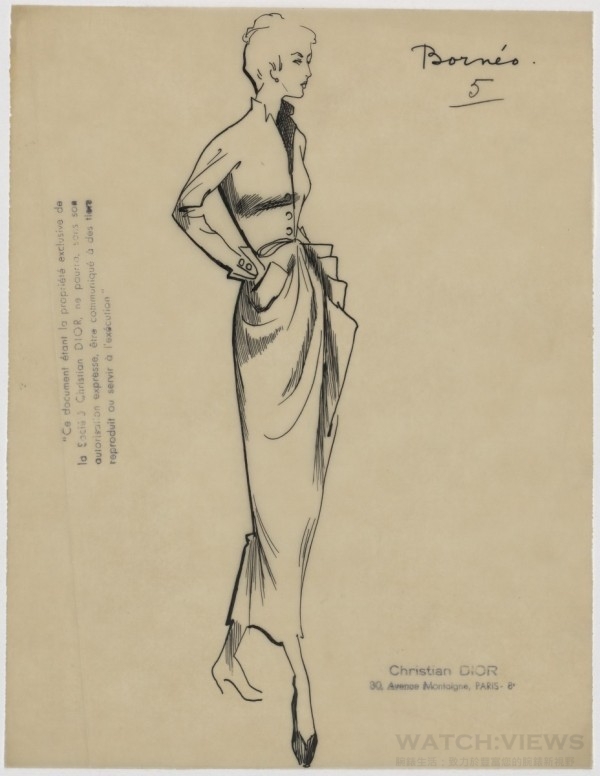 1948 年，迪奧先生發表了Envol 系列。名稱意指「飛翔」的Envol 系列，採用不對稱設計的寬鬆夾克，搭配收緊線條的黑色鉛筆裙和長手套，雖然與Bar Suit 窄肩、束腰、翹臀的設計大相逕庭，卻也在女性身上演繹出另一種線條美感。