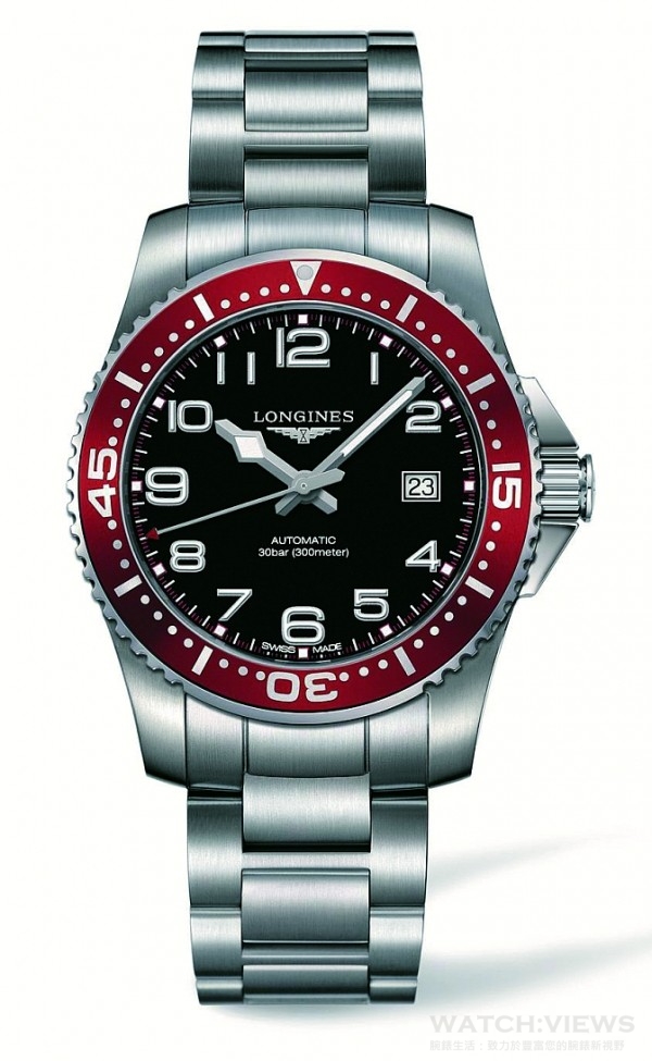 深海征服者鋁合金單向式旋轉錶圈腕錶是卓爾不凡的潛水錶，是潛水員和水上運動愛好者眼中的首選錶款。這款腕錶直徑41毫米，配備L633自動上鏈機械機芯，動力儲存36小時，指針鍍上Super-LumiNova®夜光塗料的刻度，具有時、分、秒及日期顯示。充滿年輕活力，同時又低調優雅，適合各種場合搭配各式服裝配戴，建議售價NT$39,800。