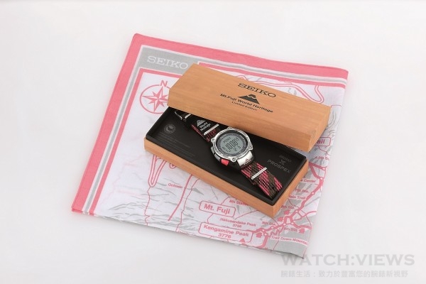 SEIKO富士山PROSPEX登山錶附專用收納木紋錶盒與登山路線頭巾