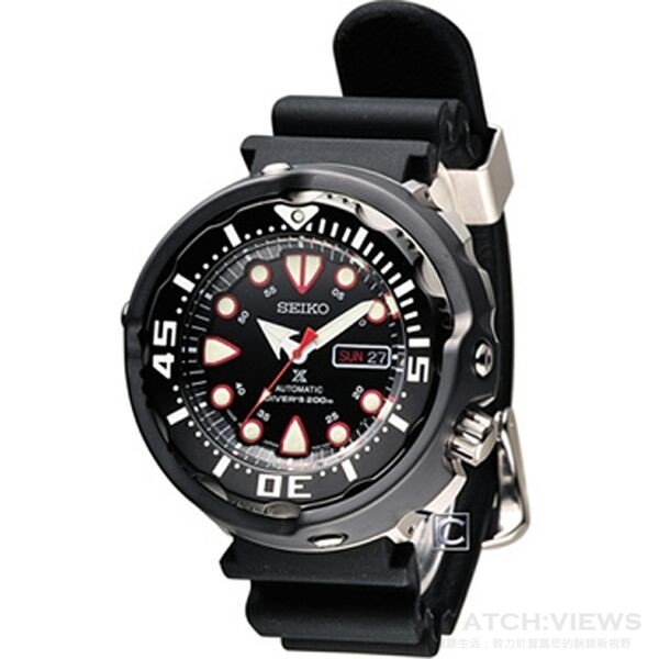 Seiko Diver潛水錶，型號SRP653J1，Diver200米潛水等級防水，不鏽鋼錶殼+陶瓷外框，4R36機械機芯，強化礦石玻璃鏡面，50周年特別款(附特殊盒)，訂價NTD21,000元。
