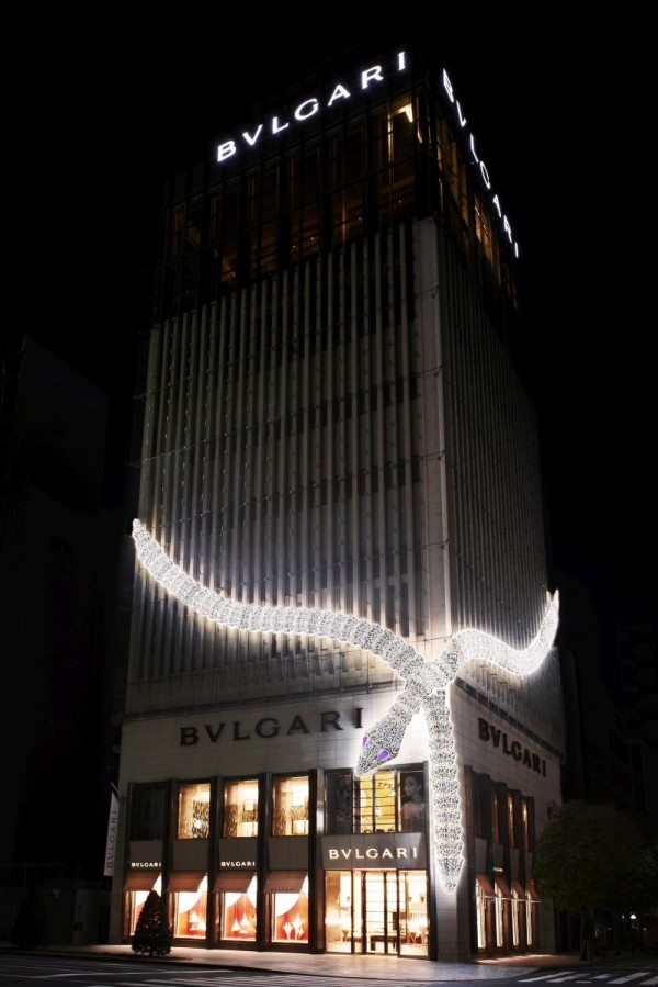2012年BVLGARI 東京銀座寶格麗旗艦店裝置點燈。