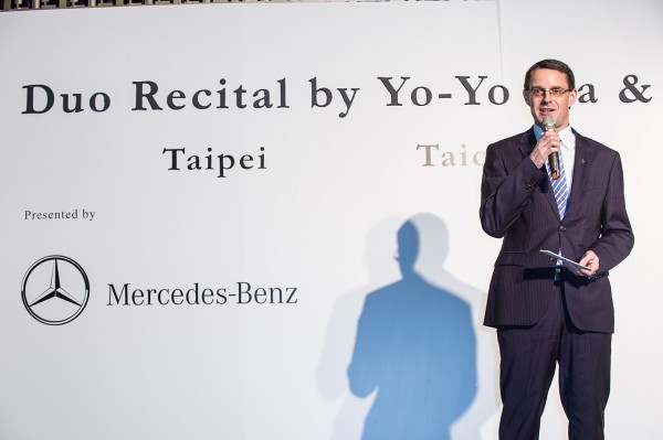 台灣賓士總裁邁爾肯表示，Mercedes-Benz 星盛事長期深耕藝文推廣，回饋社會不遺餘力。