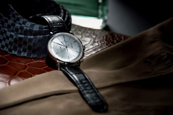 Elite Chronograph Classic計時碼錶精鋼款式外觀質樸、內在精練，最能展現當代時尚專業人士的風采。