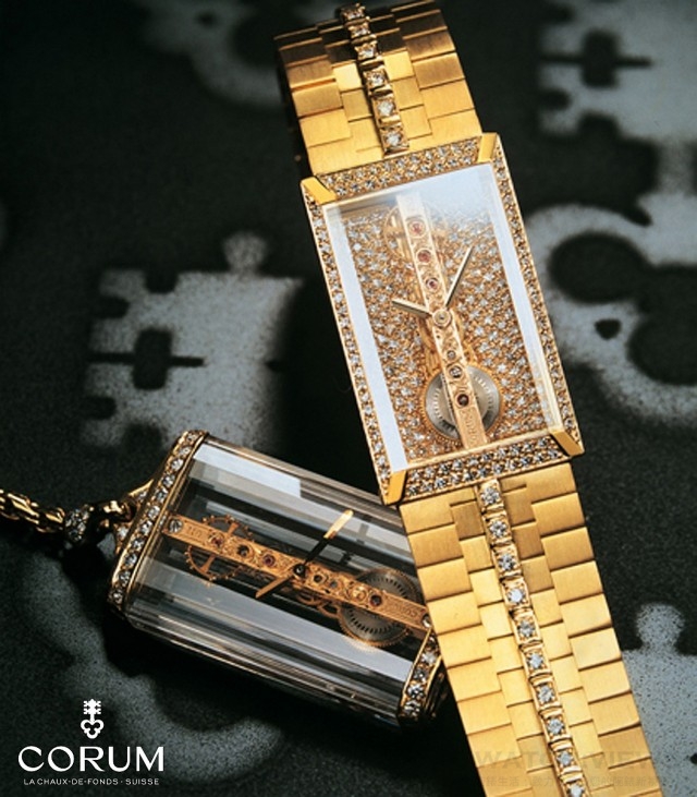 金橋錶是崑崙錶旗下最著名、最經典的獨創錶款，圖為1980年代的金橋錶。