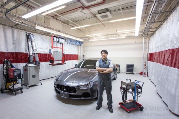 Maserati是全國唯一將所有技師送往國外原廠受訓的車商，只為了提供一流的專業服務； Maserati Taiwan還擁有「全台唯一經德國TÜV認證之鋁合金修復工程師」，也打造專屬鋁合金工作站。