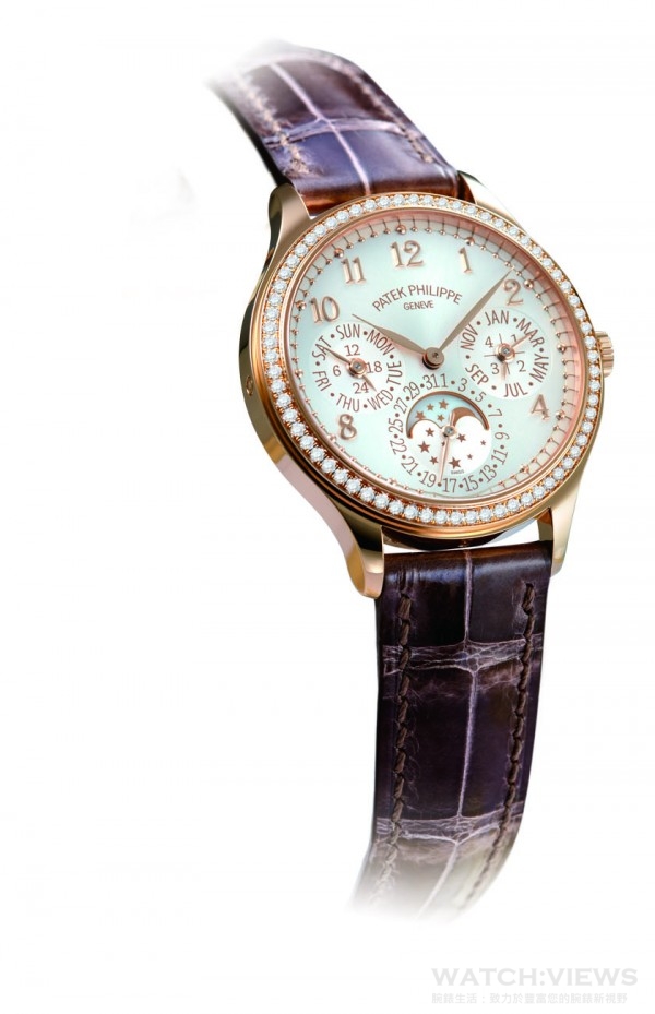 百達翡麗深刻理解到當代傑出女性對於高級複雜功能腕錶的需求，因此繼7071R Ladies First計時碼錶、7059超薄雙秒追針計時碼錶和7000三問腕錶之後，百達翡麗終於推出7140R Ladies First萬年曆腕錶，回應女性對頂級複雜功能腕錶的熱愛。