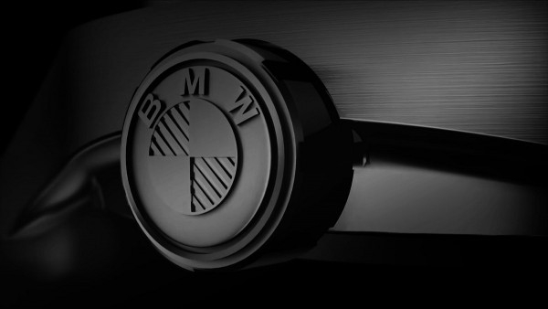 BALL for BMW Power Reserve Chronometer的設計充滿向BMW卓越工程致敬的細節。