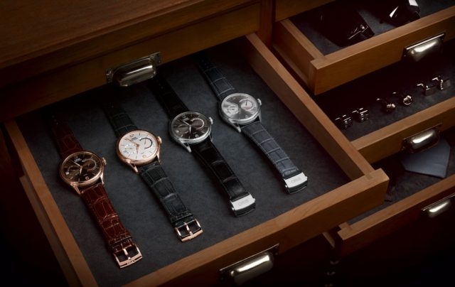 Calibre 111 腕錶以不鏽鋼及18K 玫瑰金作為錶殼，面盤顏色由淺至深可分蛋白石銀金色、銀灰色、栗色與黑金色；又搭配各種顏色的路易斯安那鱷魚皮錶帶，同時滿足不同喜好的消費族群。