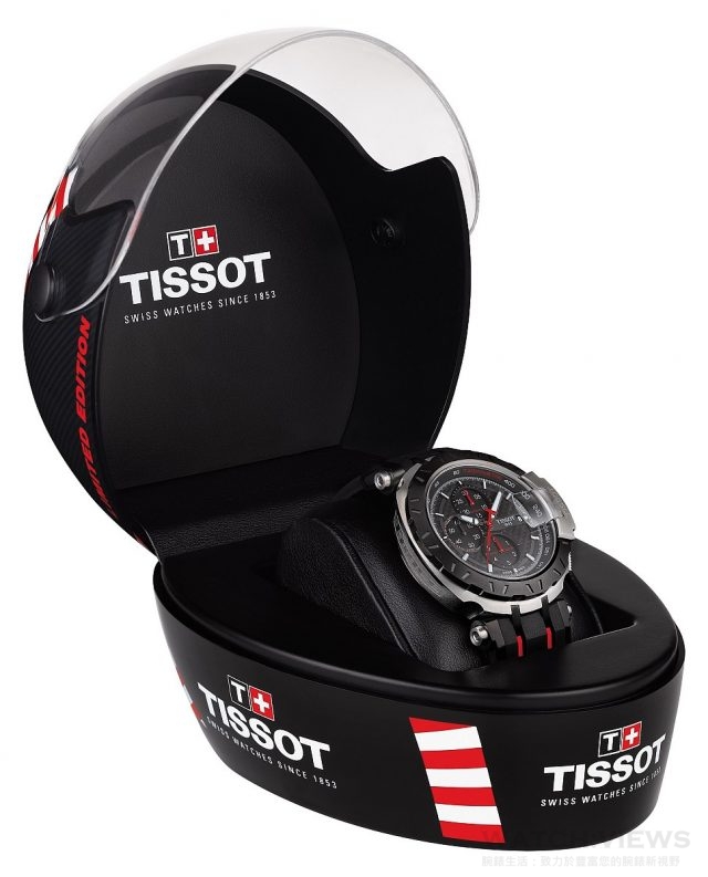 天梭競速系列2016 MotoGP自動腕錶限量版特別放置於特製的運動安全帽型錶盒，更顯酷炫並極具收藏價值。