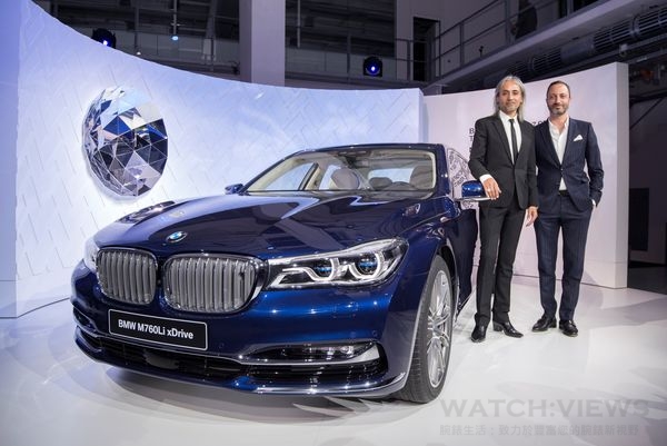 萬寶龍創意總監Zaim Kama(左)l與BMW造型設計總監Karim Habib共同打造萬寶龍BMW特別款百年紀念鋼筆。