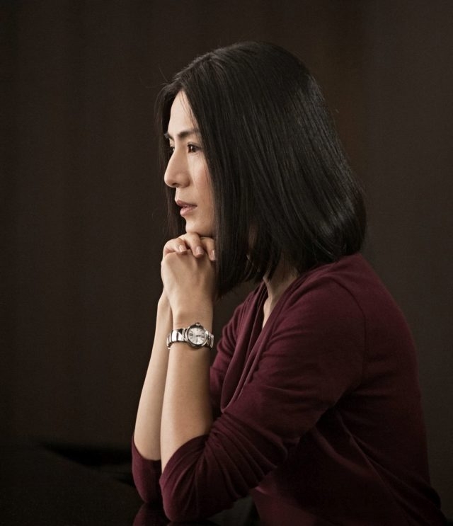 楊采妮拍攝香港電影《寒戰2》，配戴寶格麗LVCEA精鋼女性腕錶，參考價格約新台幣178,800元。