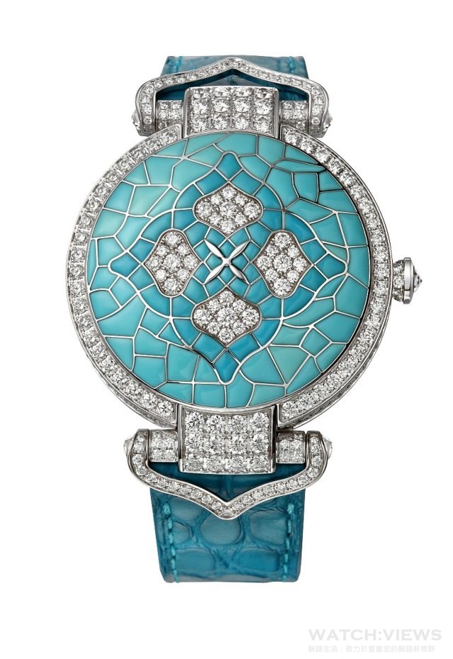 2016年全新Imperiale神秘腕錶，從印加帝國遺跡汲取靈感，以「公平採礦」獲取的18K白金打造，錶蓋覆以蠶絲波紋狀綠松石、藍寶石與鑽石材質拼鑲而成，飾以尊貴的皇家圖騰。