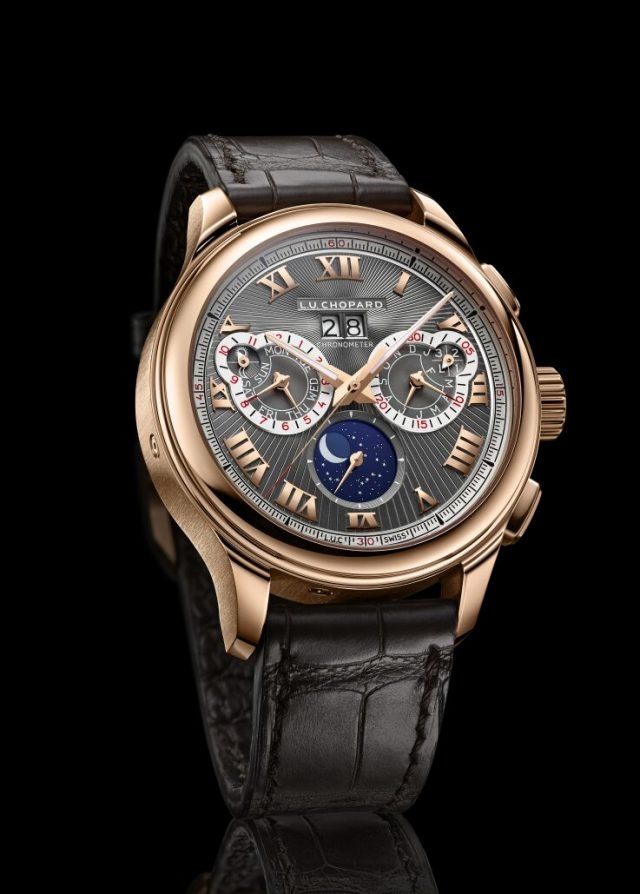 Chopard L.U.C Perpetual Chrono腕錶以「公平採礦」認證18K玫瑰金材質錶殼，錶徑45毫米，防水性能30米，防眩光藍寶石水晶錶面，手動上鍊機芯，動力儲存約60小時，獲瑞士官方天文台精密計時認證（COSC）與日內瓦印記（Poinçon de Genève），錶盤飾有緞面太陽紋和手工扭索紋飾，羅馬數字時標，鍍銠太子妃時針、分針、小秒針及星期和月份指針，配備垂直離合系統的計時碼表設飛返功能，12小時計時盤位於9時位置，30分鐘計時盤位於3時位置。配以雙面鱷魚皮錶帶(植物顏料經《瀕危野生動植物種國際貿易公約》（CITES）認證）上色)， 限量發行20枚，建議售價NTD 3,124,000。