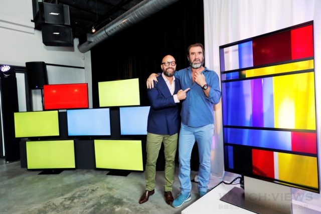 Hautlence 品牌CEO Sandro Reginelli左與品牌大使埃里克．坎通納 Eric Cantona右共同出席活動。