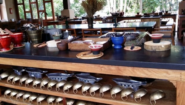 想學習泰國料理的話，飯店也提供優質的授課與習作。