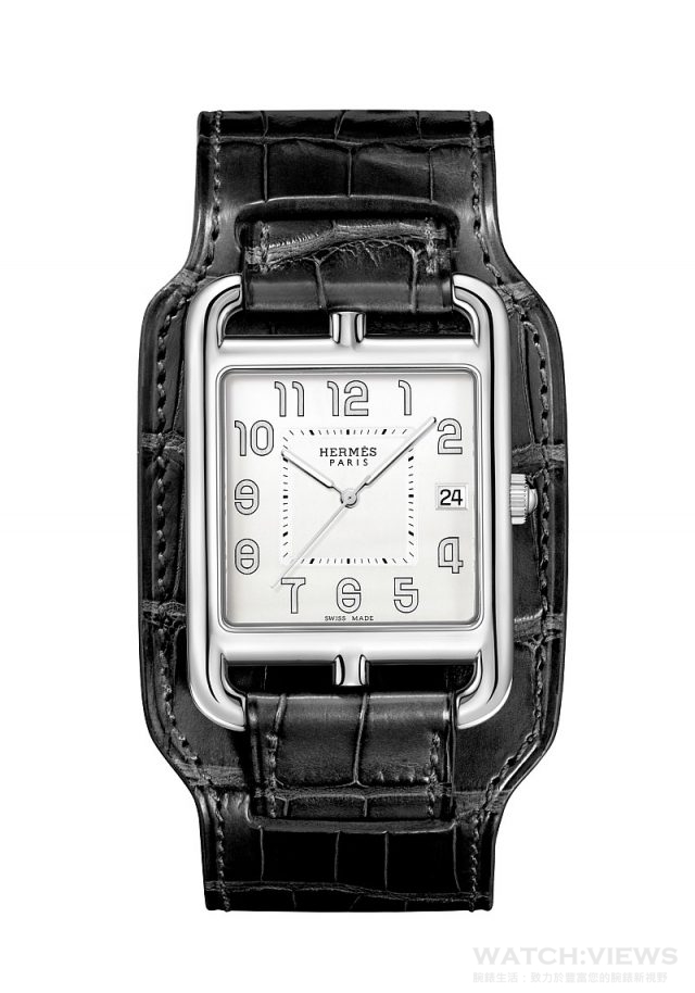 Cape Cod精鋼腕錶錶徑33x33 毫米毫米，蛋白石銀色錶盤，黑色 barenia 小牛皮 cuff 鐲式錶帶。