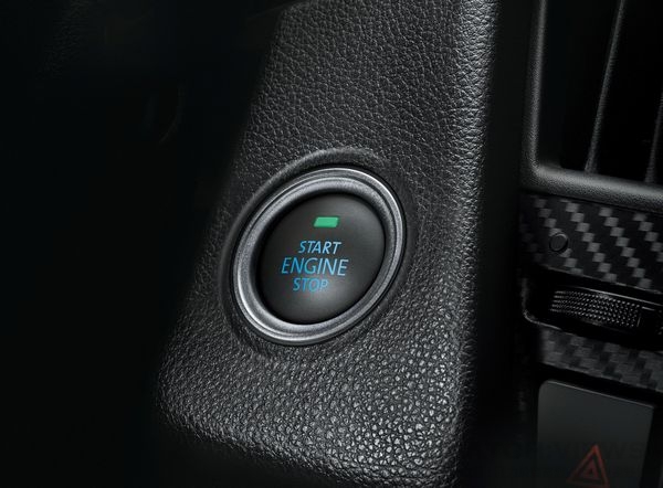 LUXGEN S3科技配備新增專屬Push Start引擎觸控啟閉系統。