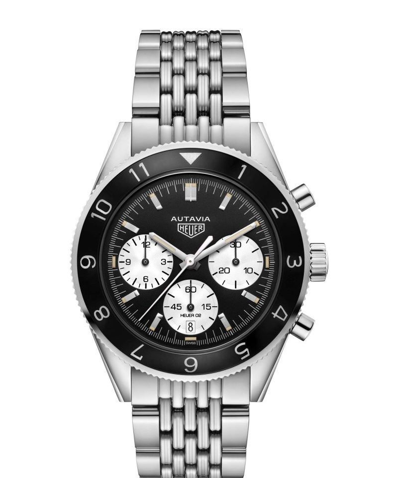 Autavia計時碼錶「米粒紋」7排式精鋼鍊帶款，建議售價173,200元。