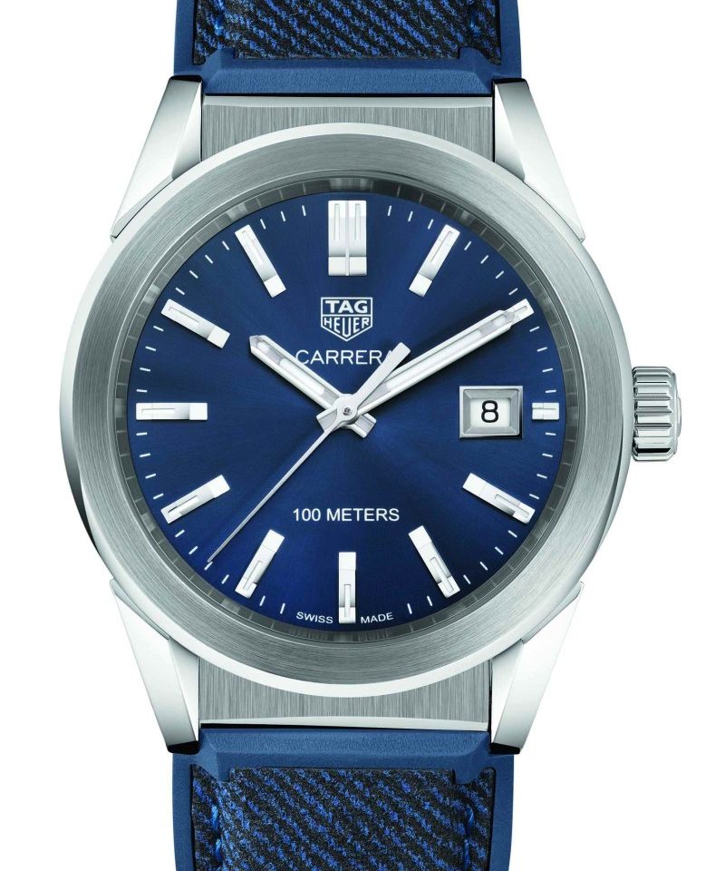 Carrera Lady女裝腕錶，藍色錶盤，牛仔風格錶帶，建議售價NT$50,600。