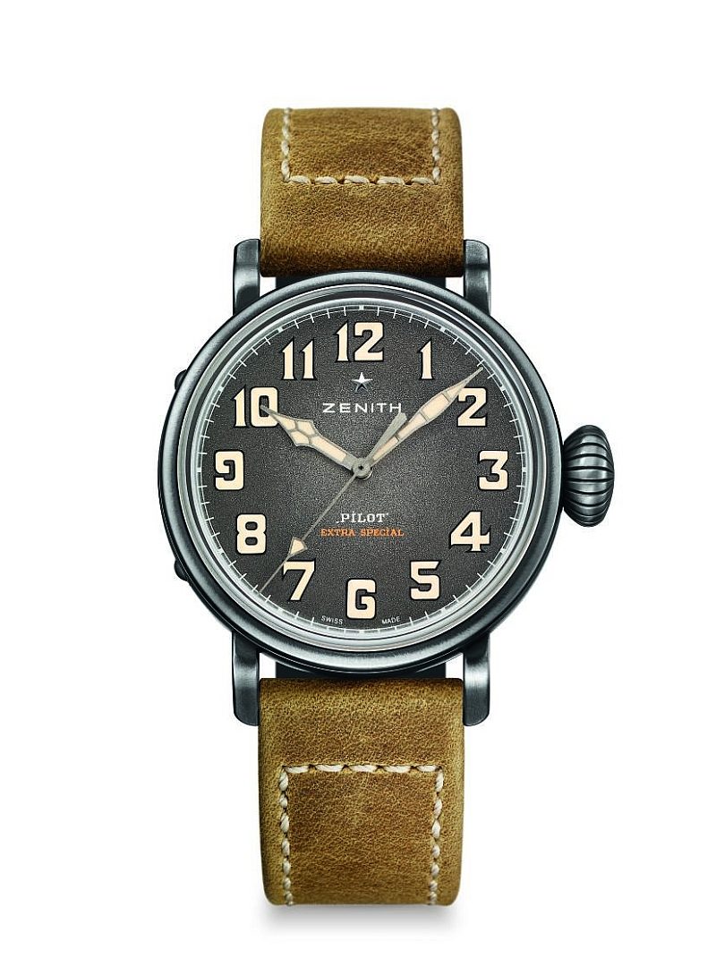 Pilot Type 20 Extra Special 40 毫米腕錶，青灰色錶盤，卡其色錶帶，限量250只。