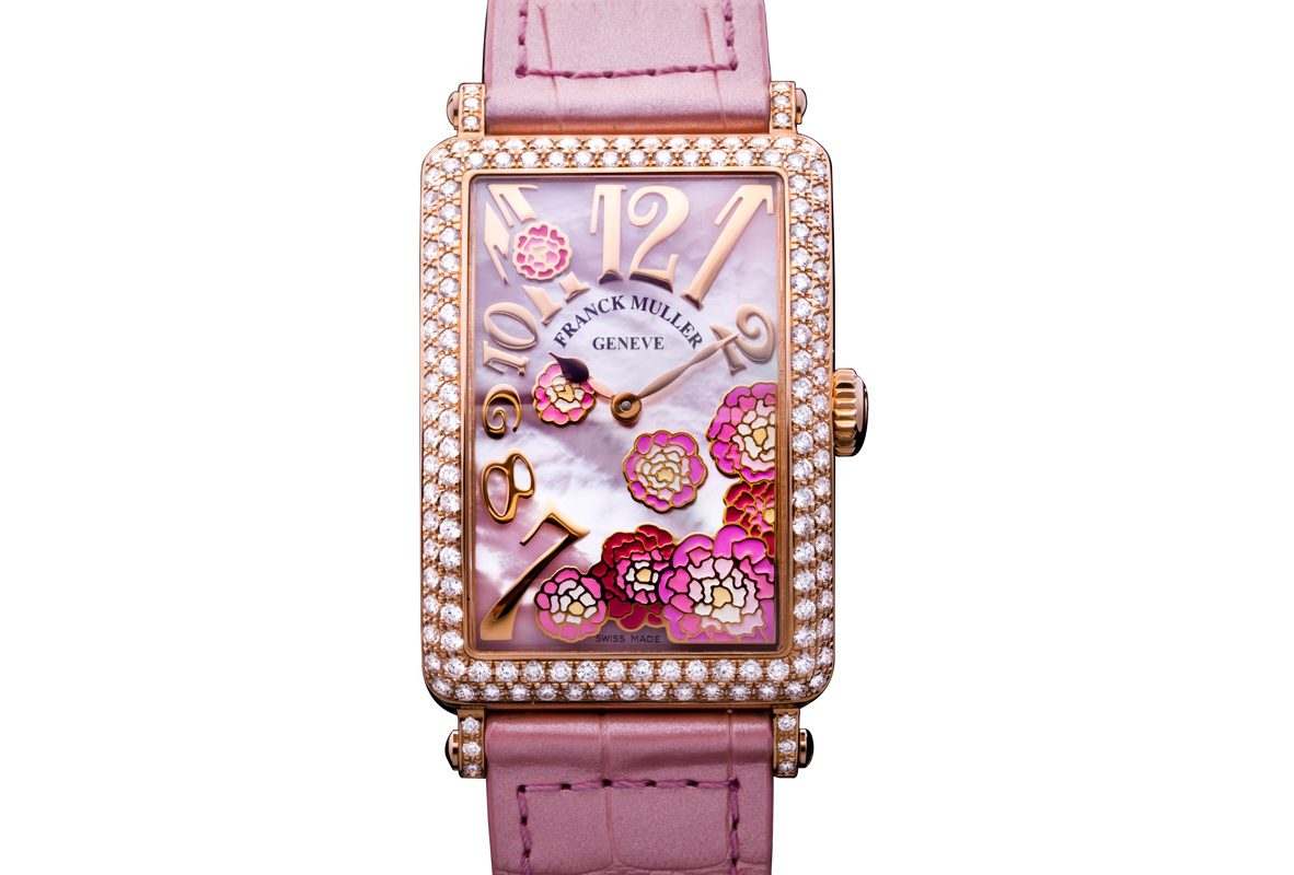 Peony彩色牡丹玫瑰金鑽錶，參考售價NTD 887,000。