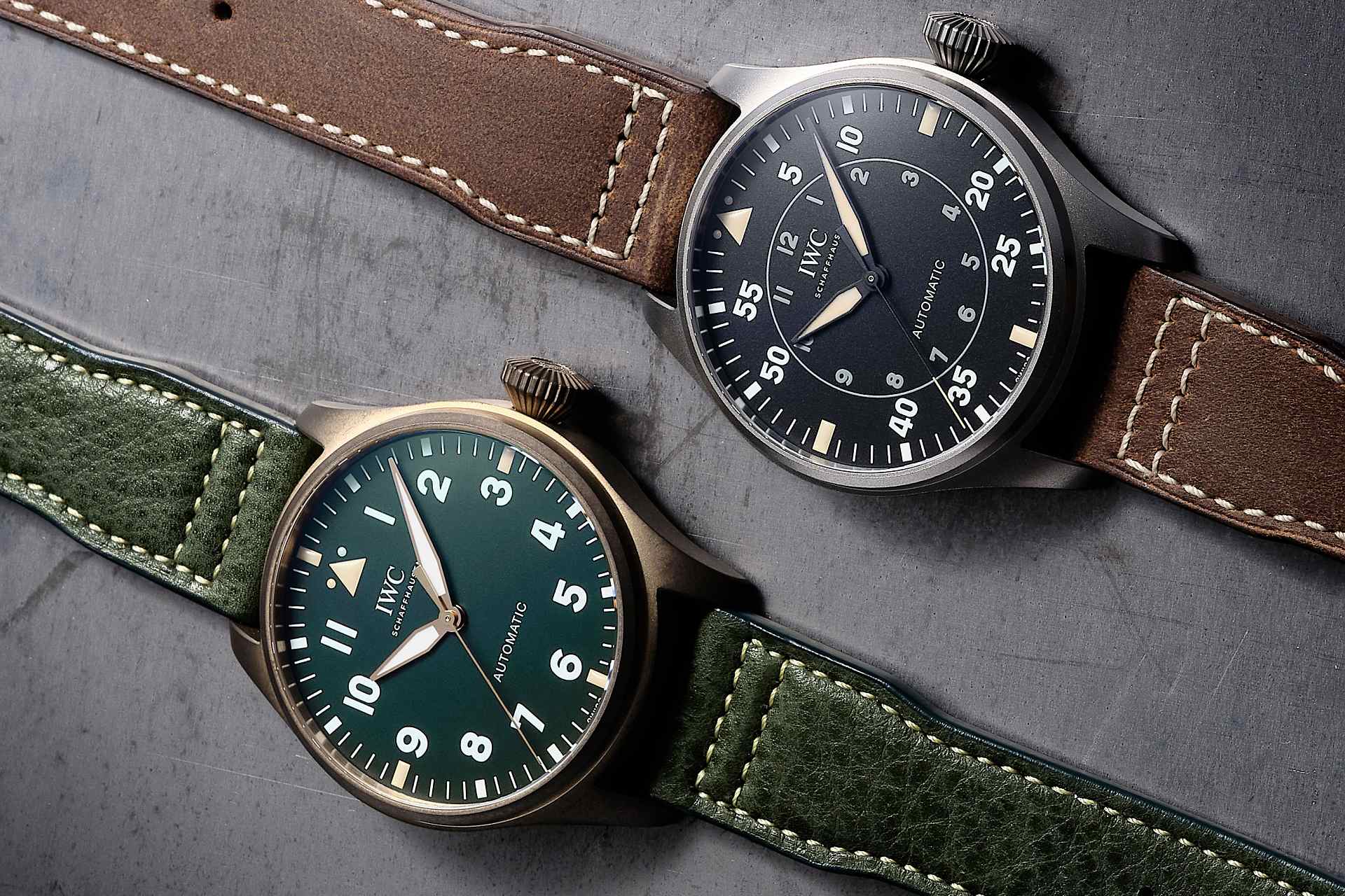  IWC萬國錶推出鈦金屬和青銅打造的大型飛行員腕錶 43「噴火戰機」特別版 
